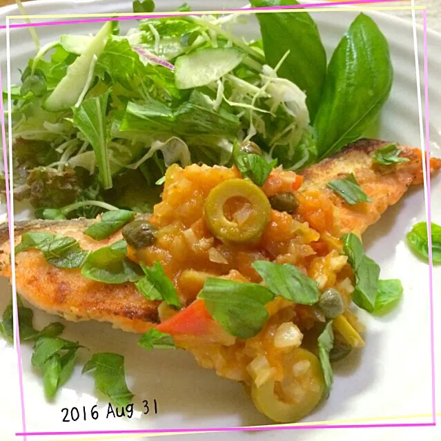 咲きちゃんさんの料理 にしんのグリル🐟プッタネスカ風ソースを生鮭で🤗|みきおさん