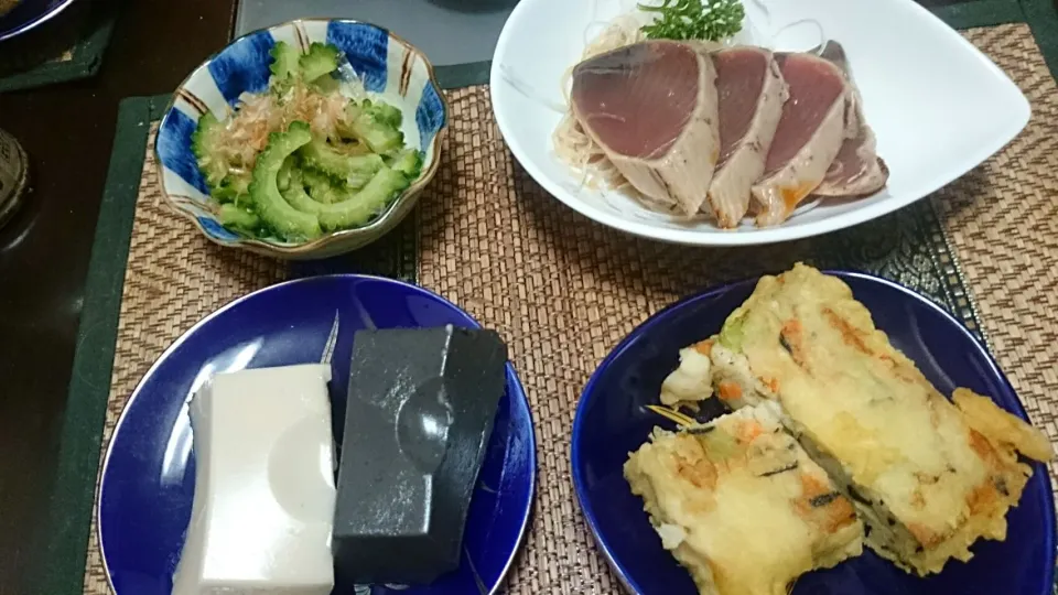 Snapdishの料理写真:鰹のたたき＆ゴーヤのおひたし＆胡麻豆腐＆ひじきのと野菜の豆腐揚げ|まぐろさん