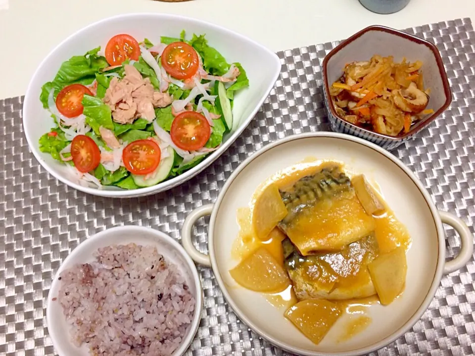 Snapdishの料理写真:サバの味噌煮に挑戦してみました😁🍴|Seijiさん