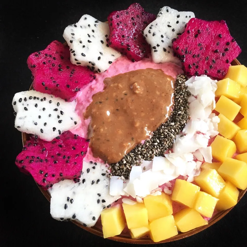 Beetroot oats with fruits|coxiella24さん