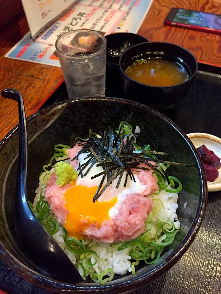 ネギトロユッケ丼(^O^)／|すかラインさん