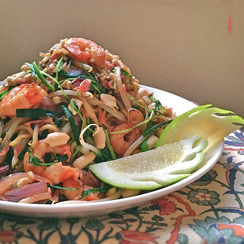 Tomoko Itoさんの料理 子供も食べられるエスニック焼きそば💕 【Ethnic fried noodles】|izoomさん