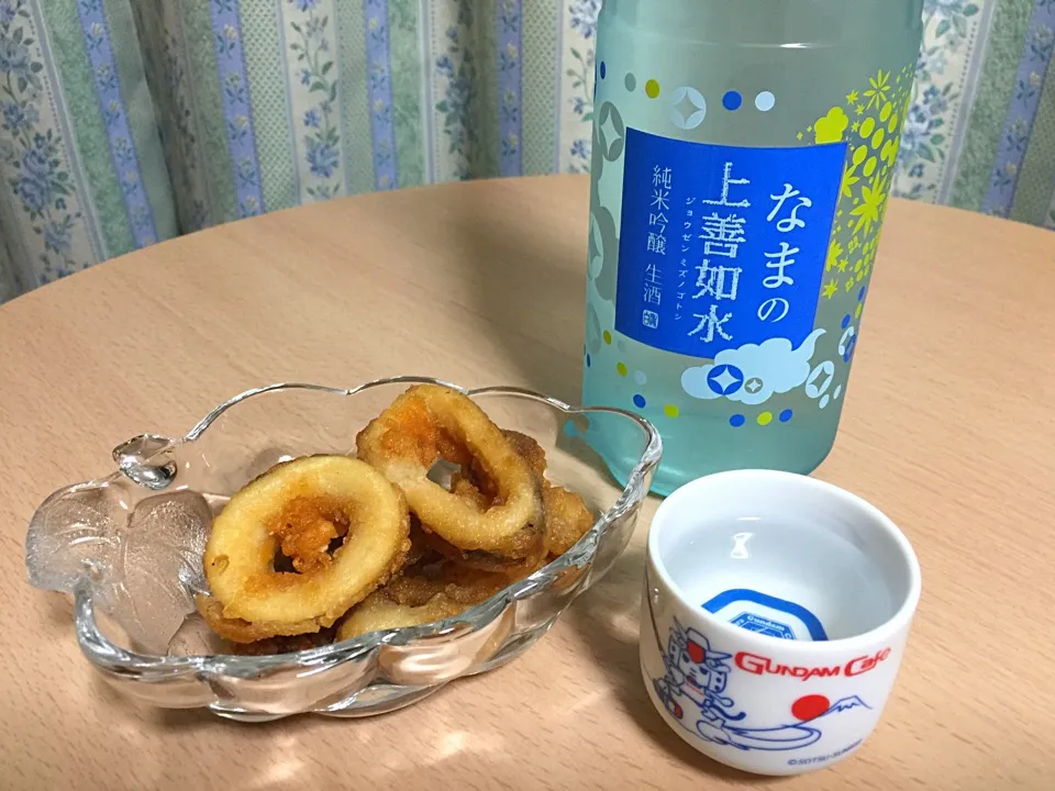 Snapdishの料理写真:なまの上善如水 純米吟醸 生酒 w/ するめいか唐揚げ|T. Wonderさん