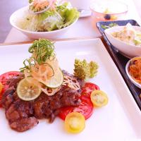 みぞれ梨の和風ソース牛ステーキ