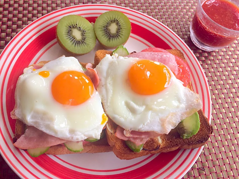 Snapdishの料理写真:Sunday Brunch🍳朝はパン〜|🌈Ami🍻さん