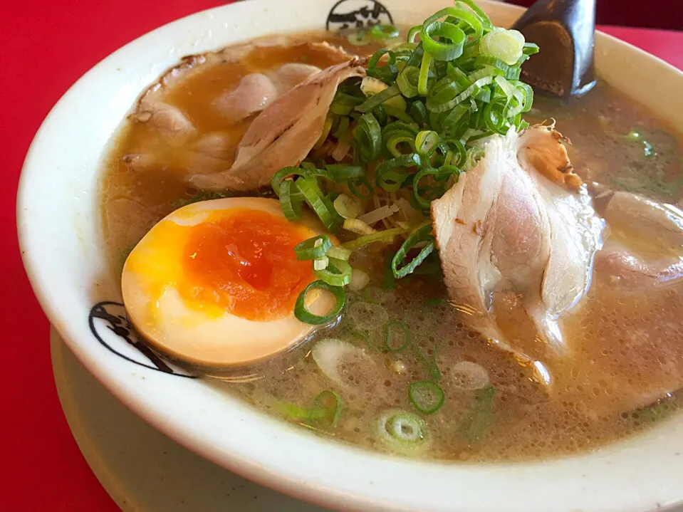 Snapdishの料理写真:お昼は、藤一番の醤油ラーメン。|sono.kさん