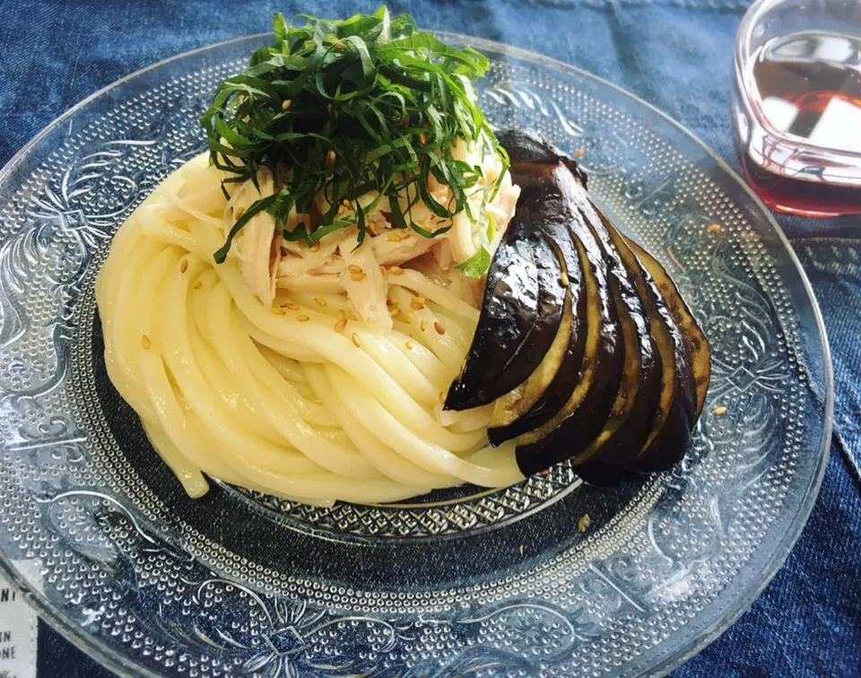 Snapdishの料理写真:鶏と茄子の冷やしうどん|natsuさん