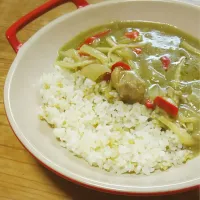 スーパーフード フリーカご飯でグリーンカレー🍛|しょうこさん