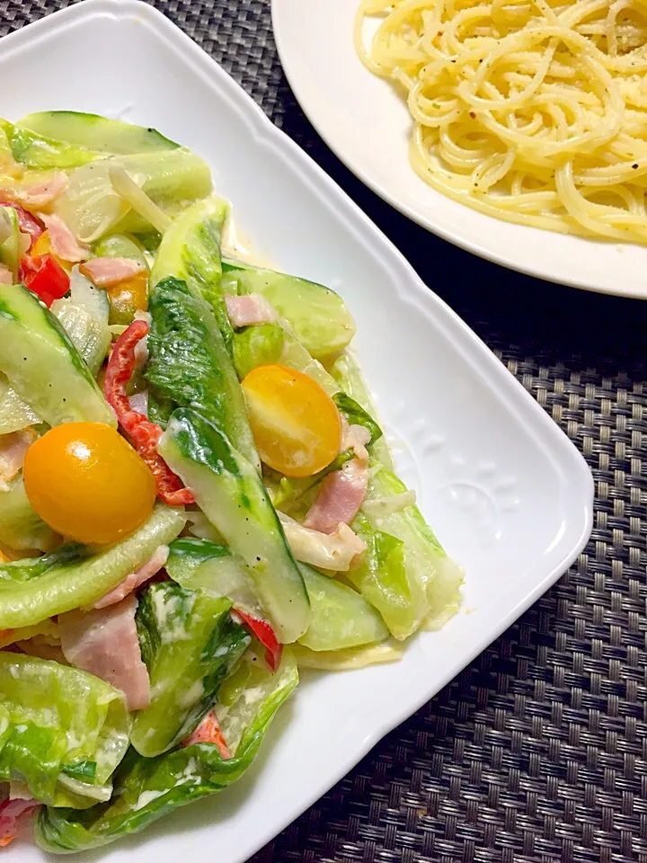 ロメインレタスの炒め物💕パスタ🍝|葉っぱのおさらyokomamaさん