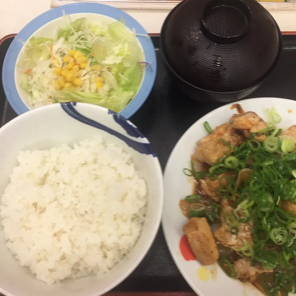 鶏のバター醤油炒め定食|アクちゃんさん