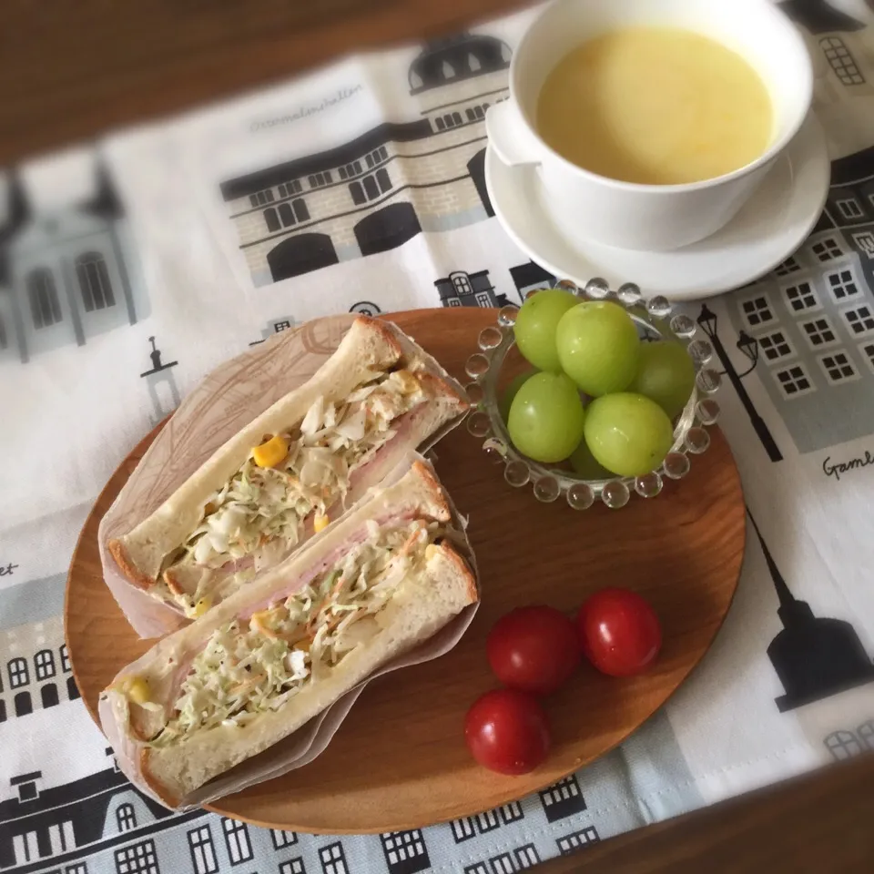 今日の朝ごはん|ぺんぎんさん