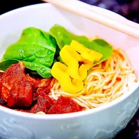 Snapdishの料理写真:Handmade noodles with beef and vegetables.|Joyce Wさん