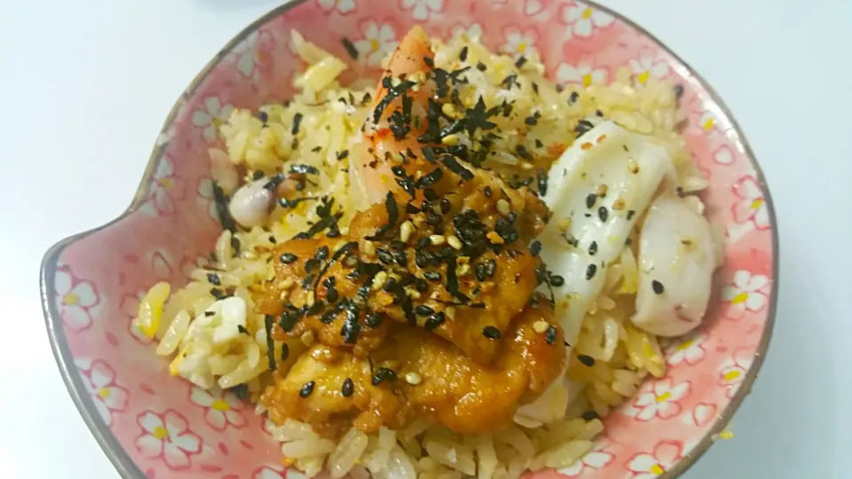 Happy Dinner Time😜 Mini seafood fried rice with bulogi sliced pork 😄|🌷lynnlicious🌷さん