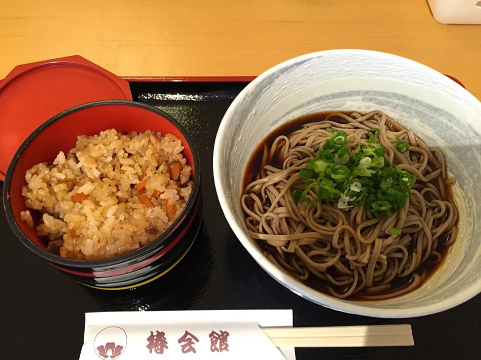 椿大神社 鶏めしと伊勢そばのセット|うえのぶさん