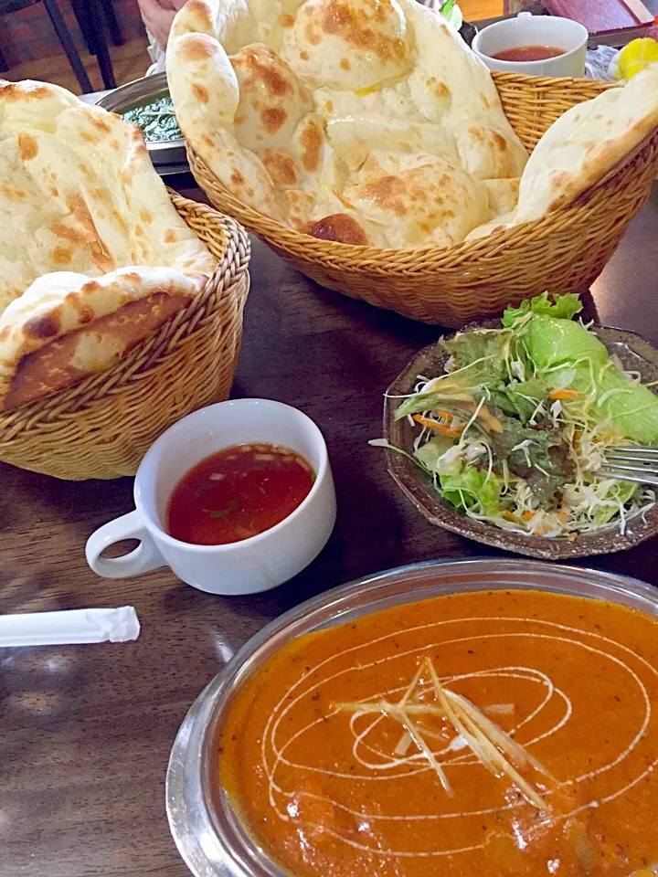 バターチキンカレーのランチ|𝕜𝕪𝟙𝟘𝟚𝟘𝟙𝟠さん