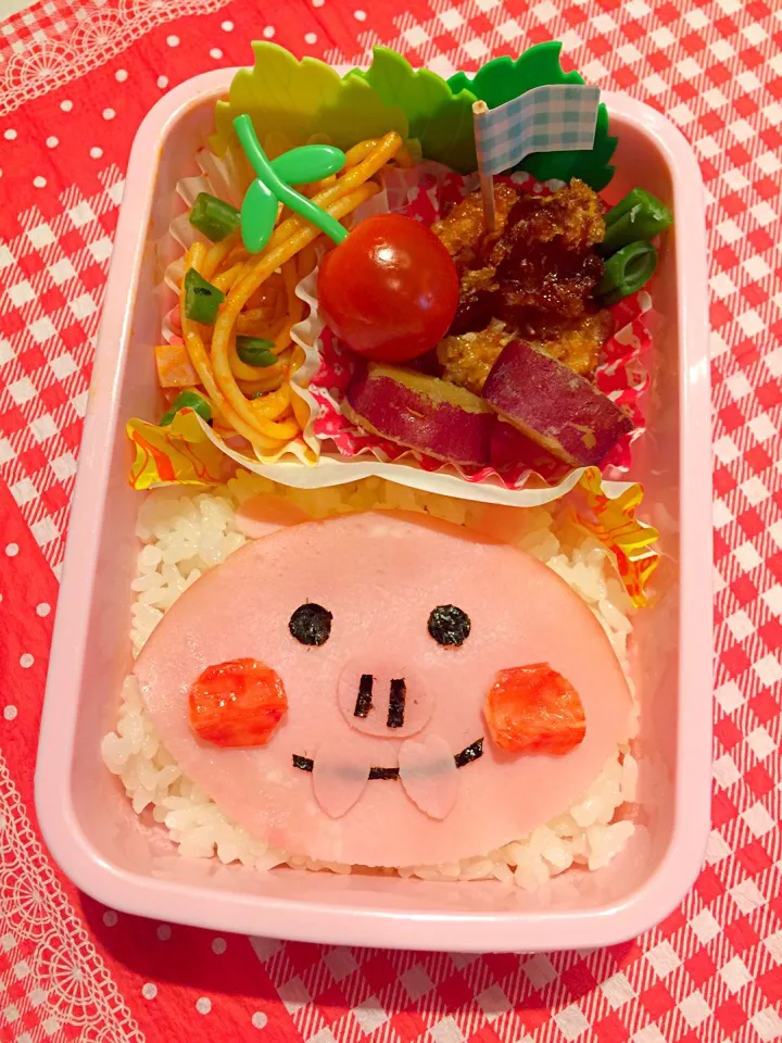 ブタさん弁当♡|ひとみさん