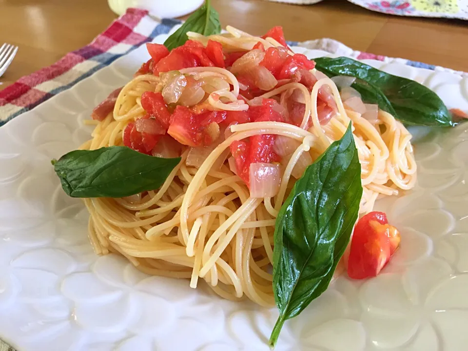 トマトと生ハムの冷製パスタ|ゆっこっこさん