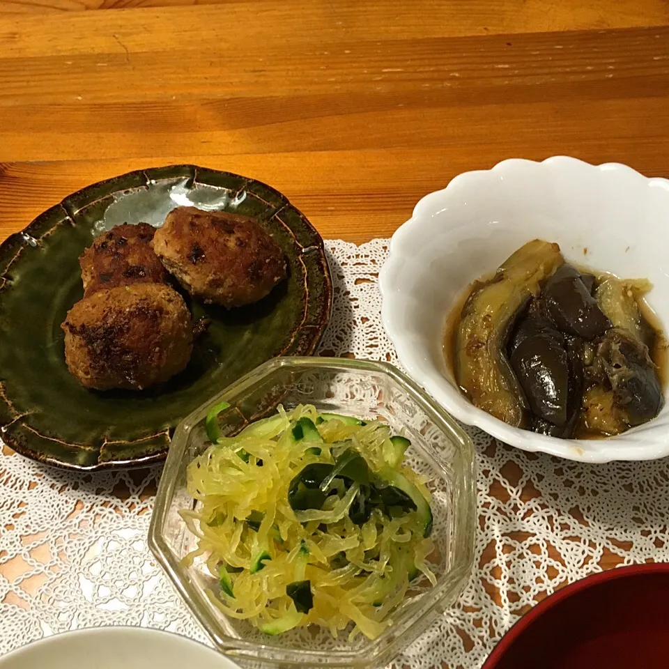 Snapdishの料理写真:☆豚肉のつくね、ナスの煮浸し、そうめんかぼちゃの酢の物☆|Satokoさん