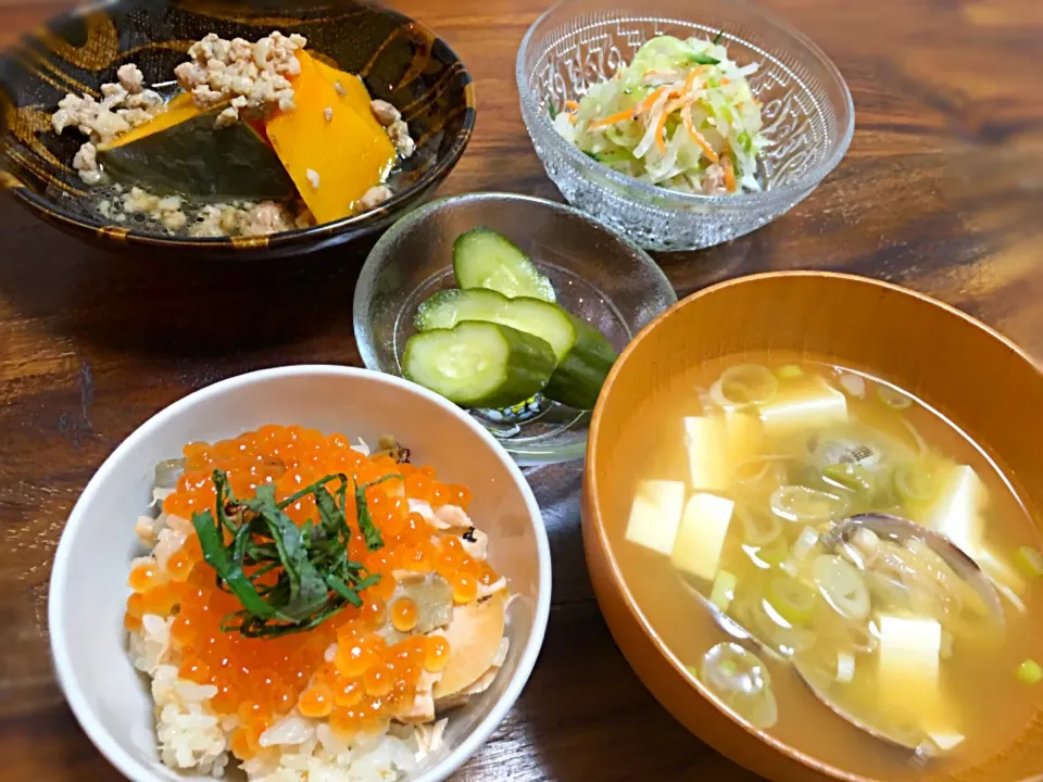 本日の晩御飯 鮭のはらこ飯定食|K N 3さん