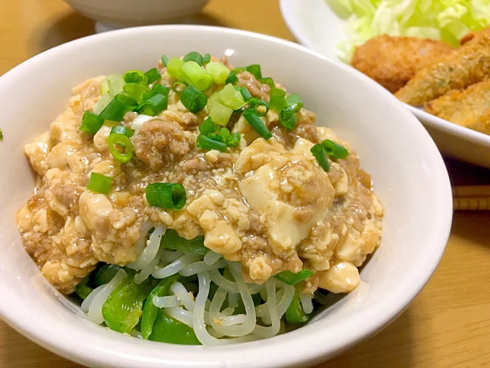 ちょっと残った麻婆豆腐で白滝ピーマンのせ✩︎|友美さん