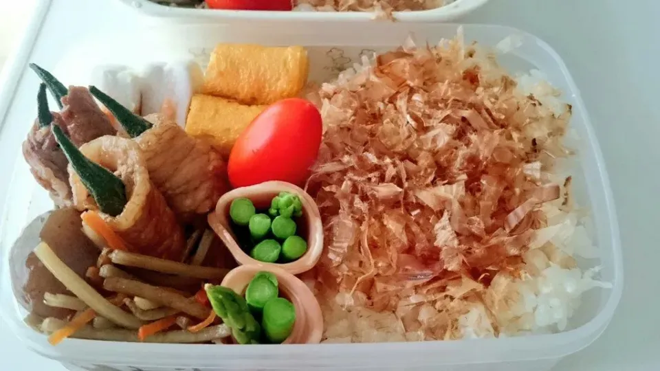 Snapdishの料理写真:2016.9.7 おかかのお弁当|らんちゃんさん