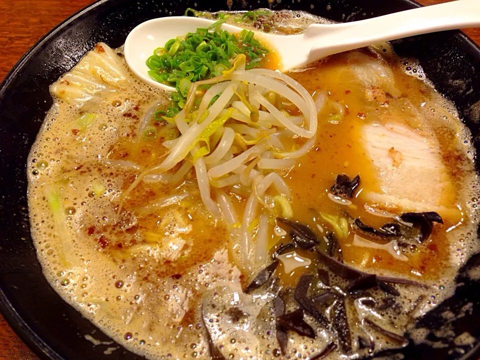 Snapdishの料理写真:味噌ラーメン|コージ💫さん