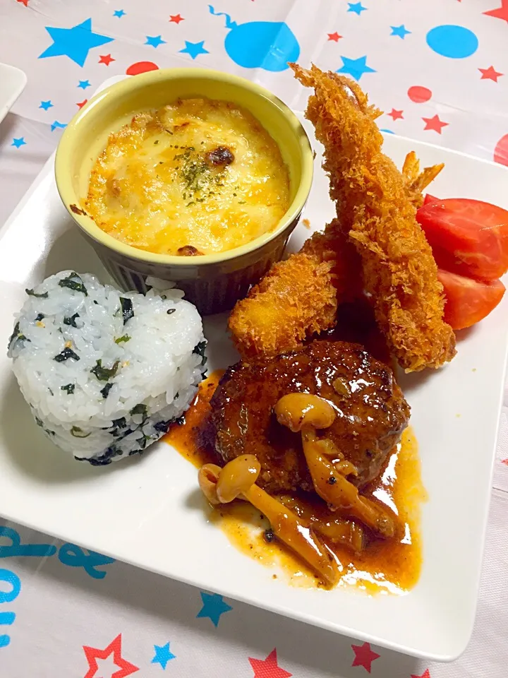 Snapdishの料理写真:誕生日お子様ランチ|Mihoさん