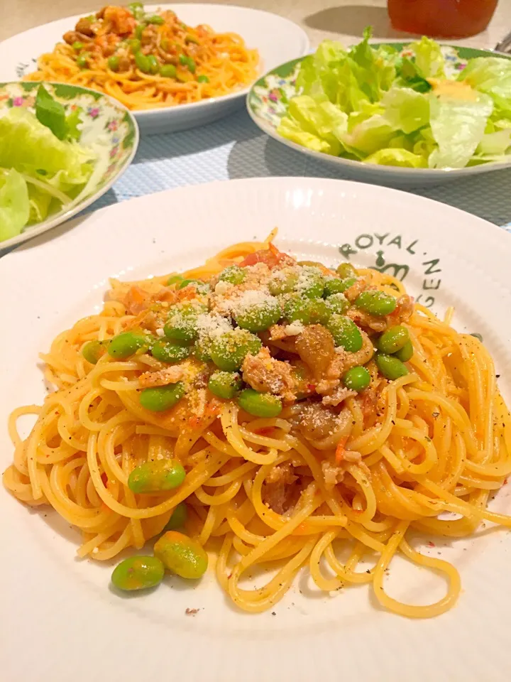 枝豆&ベーコン&豚肉&しめじトマトクリームパスタ🍅|Mayumiさん