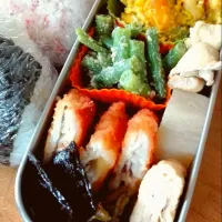 Snapdishの料理写真:白身魚のチーズフライ弁当
#旦那弁当|Calicafe takaさん