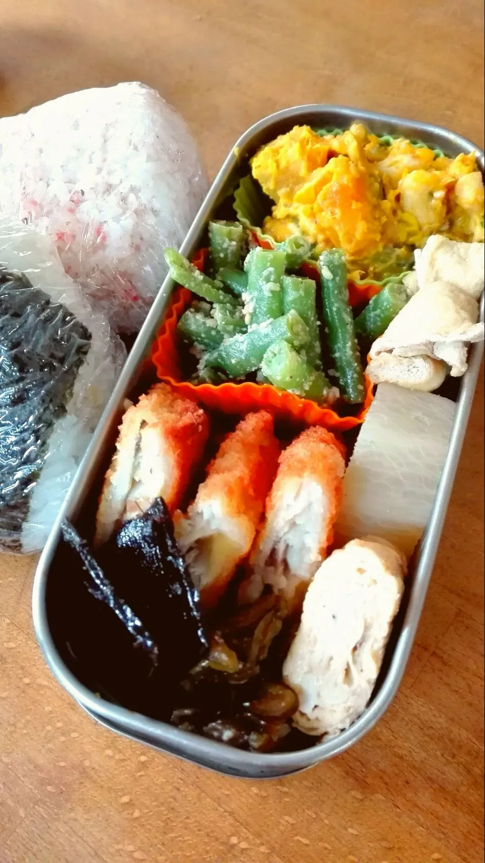 白身魚のチーズフライ弁当
#旦那弁当|Calicafe takaさん