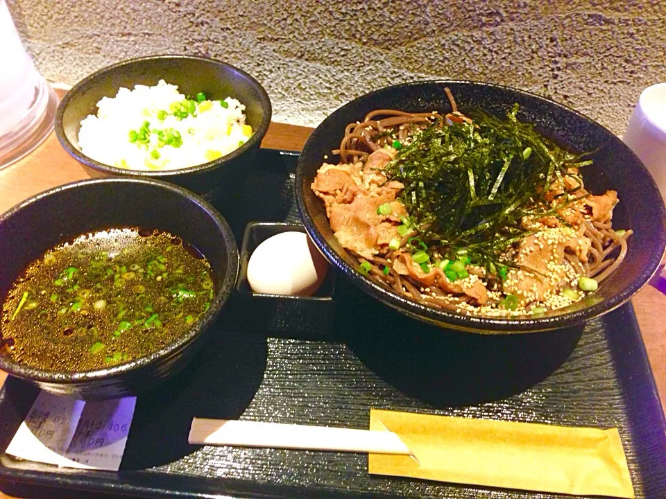 冷たい牛肉蕎麦@禅 中野|ま〜ちんさん