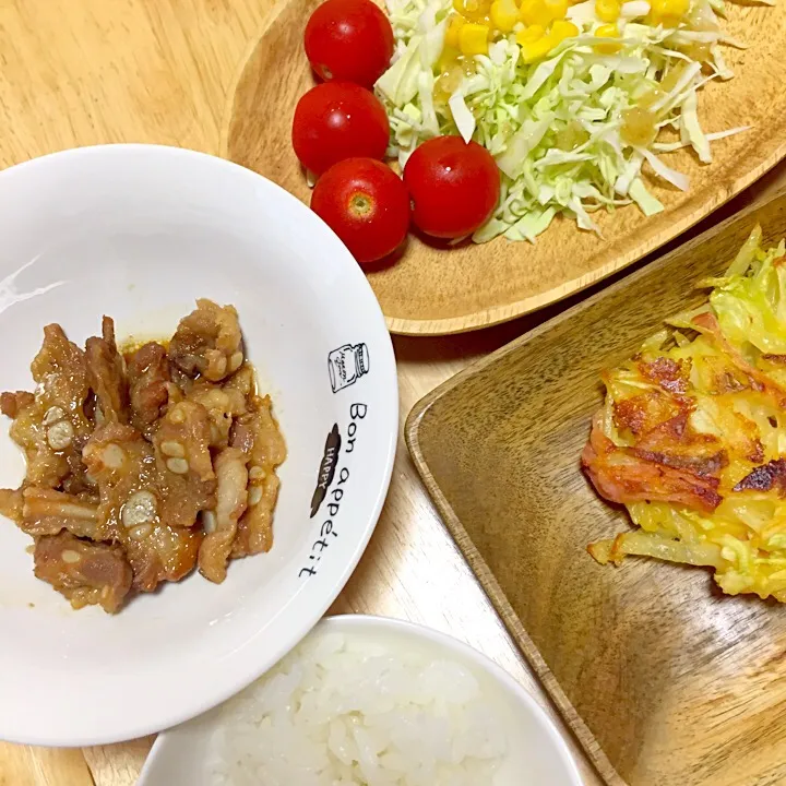 豚軟骨の煮込み
キャベツとジャガイモのチーズ焼き
サラダ
白米|さおりさん