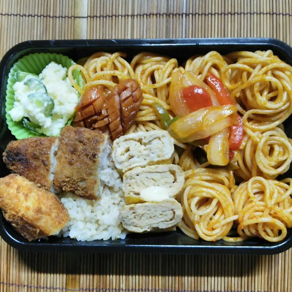 旦那夜勤弁当🍱
    ナポリタン|miimiさん