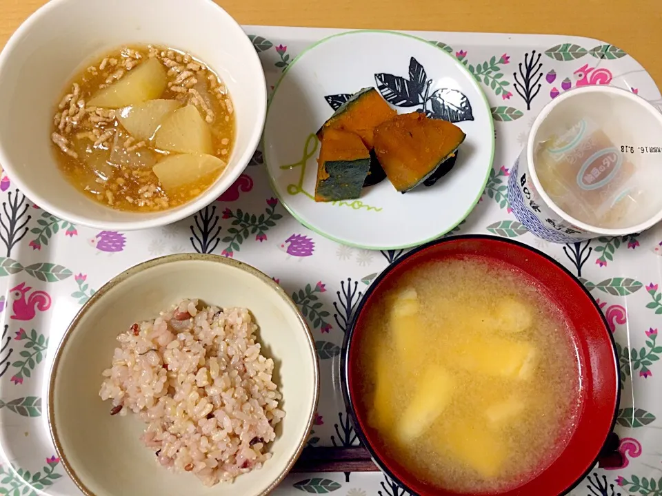 9月9日
大根とそぼろの煮物
かぼちゃの煮物
納豆
玄米
おあげのお味噌汁|あちゃんみんさん