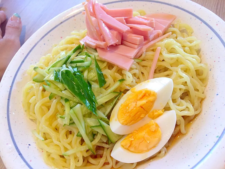 朝から幼稚園入園説明会でバタバタ 簡単お昼ごはん〜冷やし中華|きむらゆりかさん