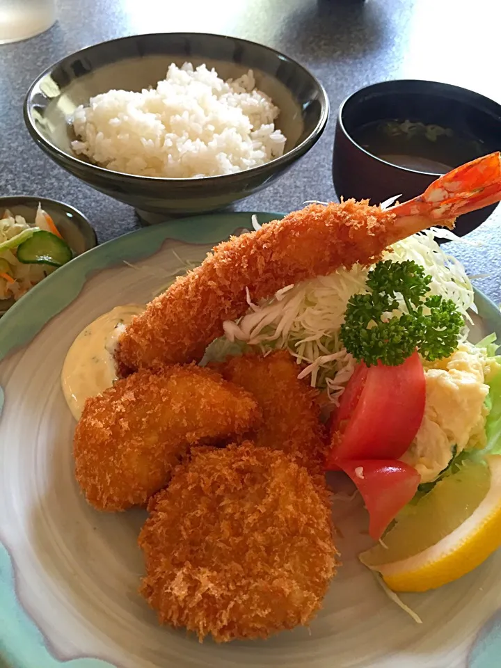 ミックスフライ定食|901さん