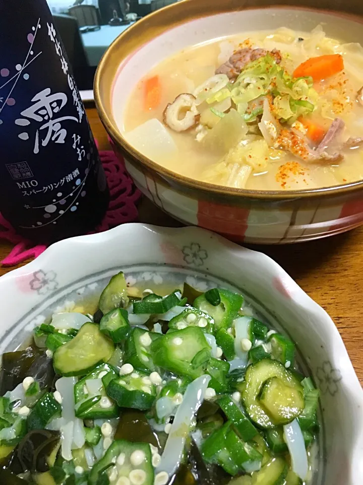 豚汁
胡瓜とオクラとワカメとイカの酢の物|Miekoさん