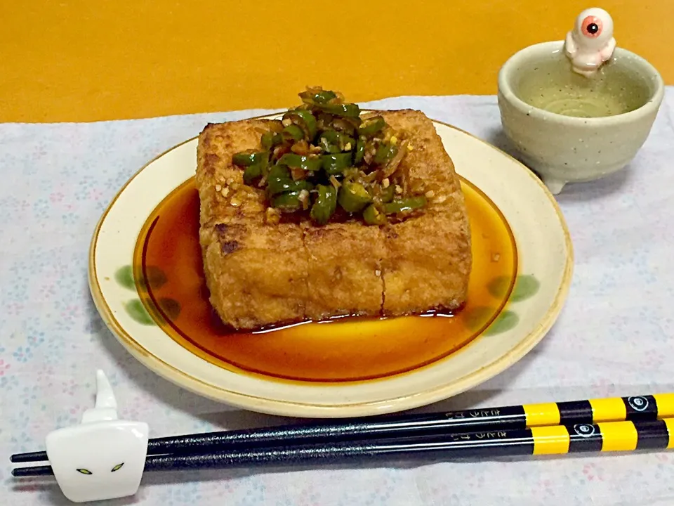 青唐辛子醤油で焼き厚揚げ!  (^-^)|Kei Satoさん