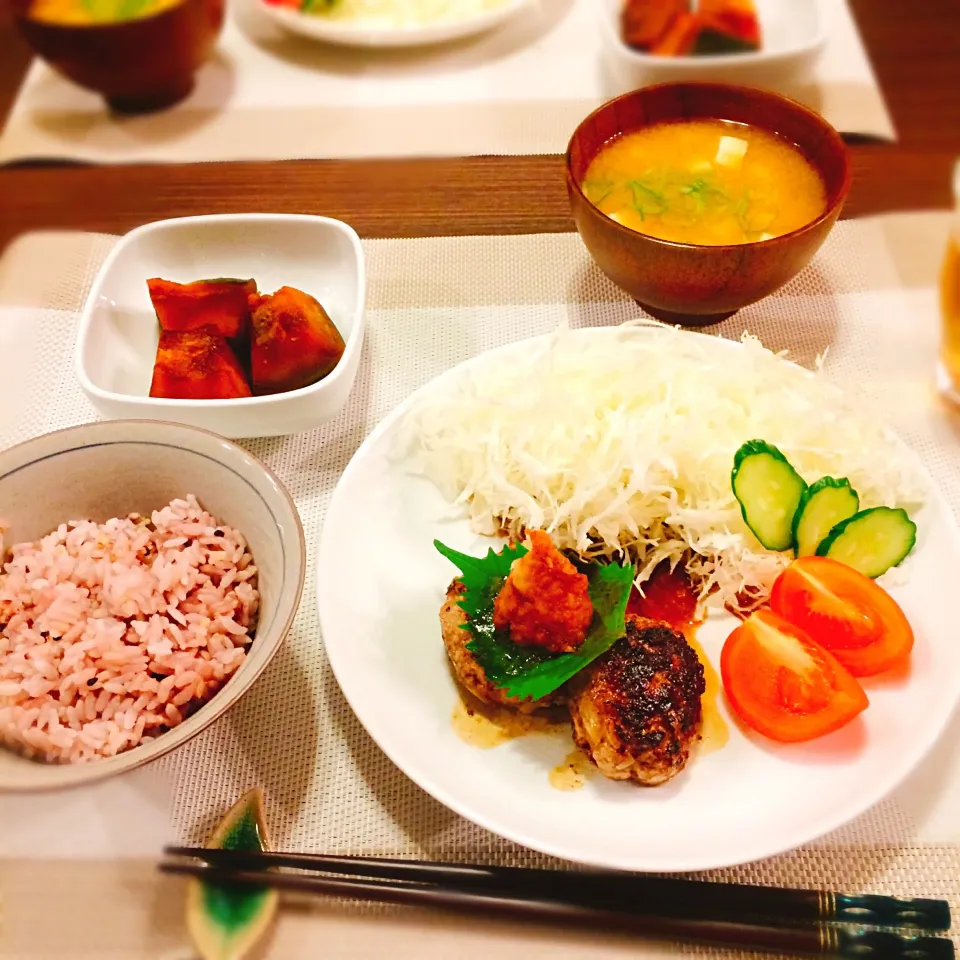 Snapdishの料理写真:和風おろしハンバーグ🍖カボチャの煮物🎃|🍎ゆかりんご🍎さん