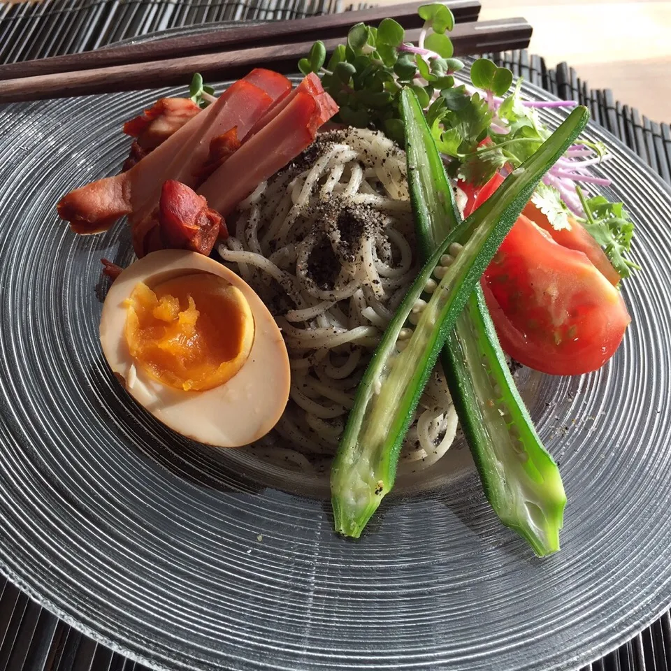 Snapdishの料理写真:涼拌麺|アズフラさん