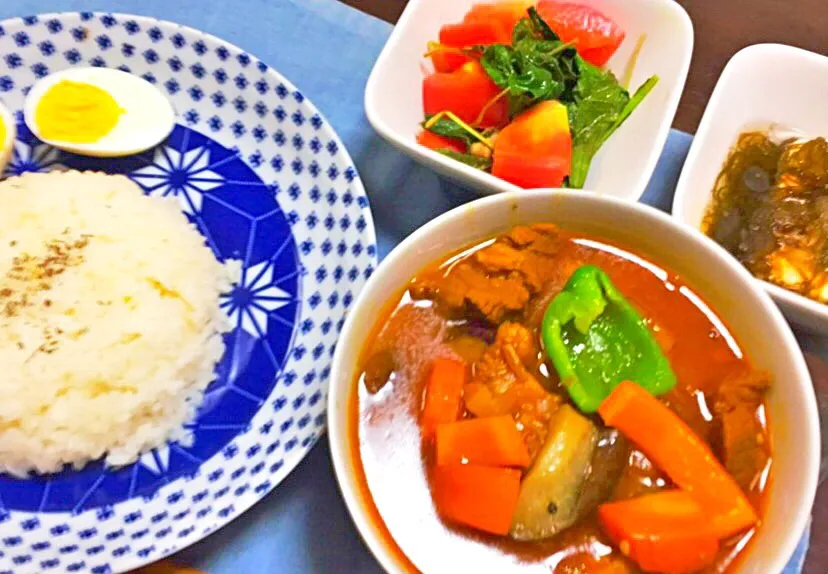 Snapdishの料理写真:昆布ダシのスープカレー ダシを昆布で取りました！|おばさんさん