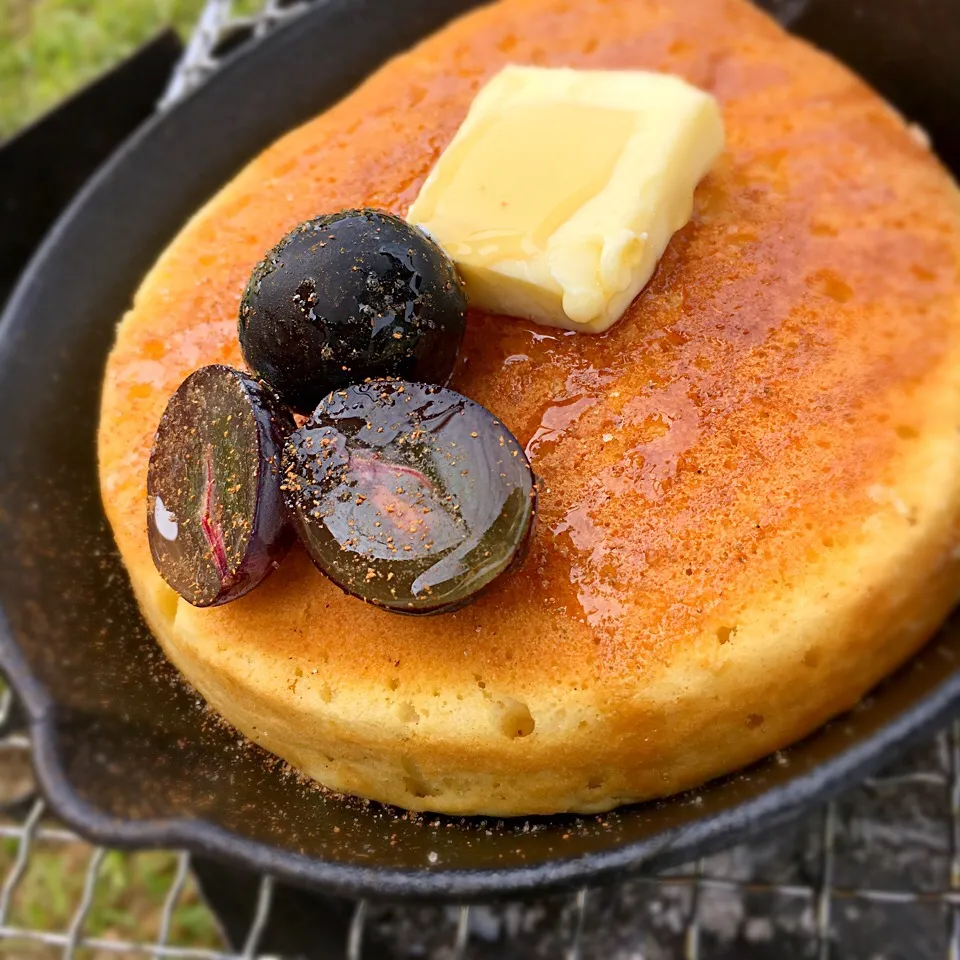 スキレットでパンケーキ♪|ましてさん