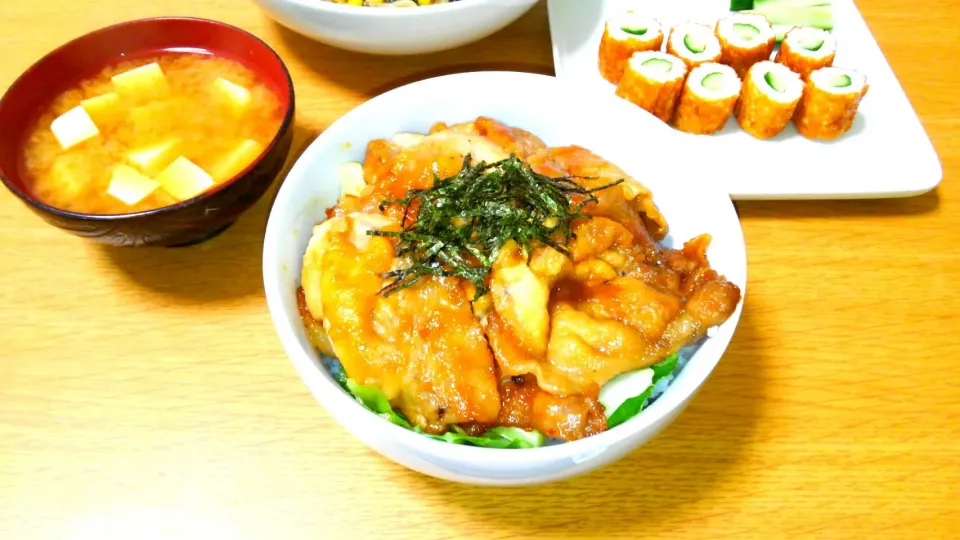 豚の蒲焼き丼|ガチャさん