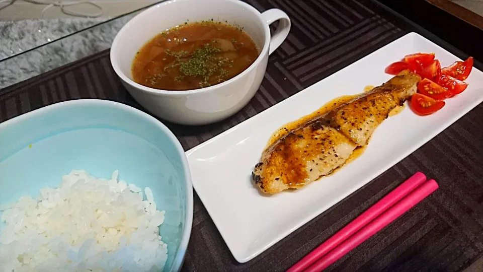 2016-09-11夜❤シイラのムニエル、オニオンスープ|一人暮らしごはん🍴さん