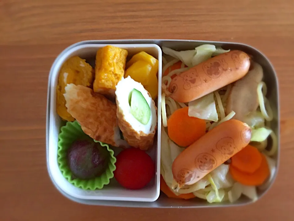 Snapdishの料理写真:幼稚園お弁当（やきそば）|りんごさん