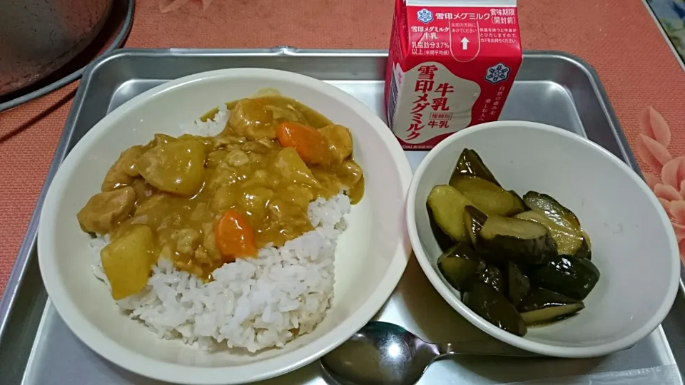 Snapdishの料理写真:今日の給食(9/12)|えっちゃんさん