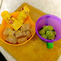 Snapdishの料理写真:Desayuno para los peques|Josseline Mirandaさん