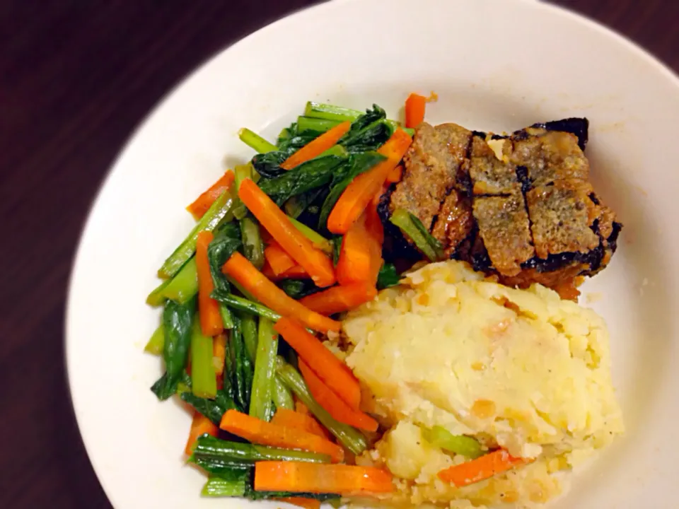 Mashed Potato • Stir-Fried Veggies • Unagi Modoki|Nyam | 照ちゃんさん