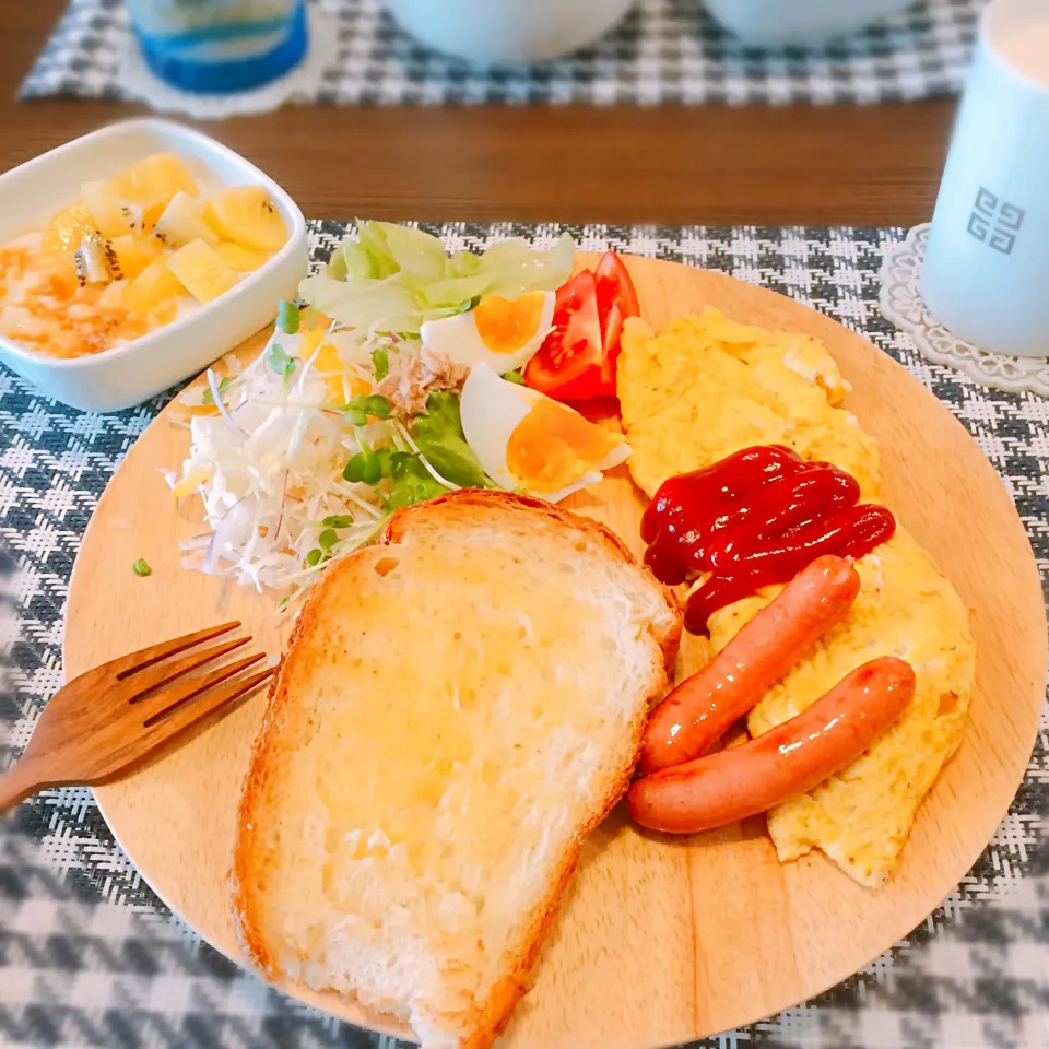 手作り食パンでモーニングワンプレート😋🍽|🍎ゆかりんご🍎さん