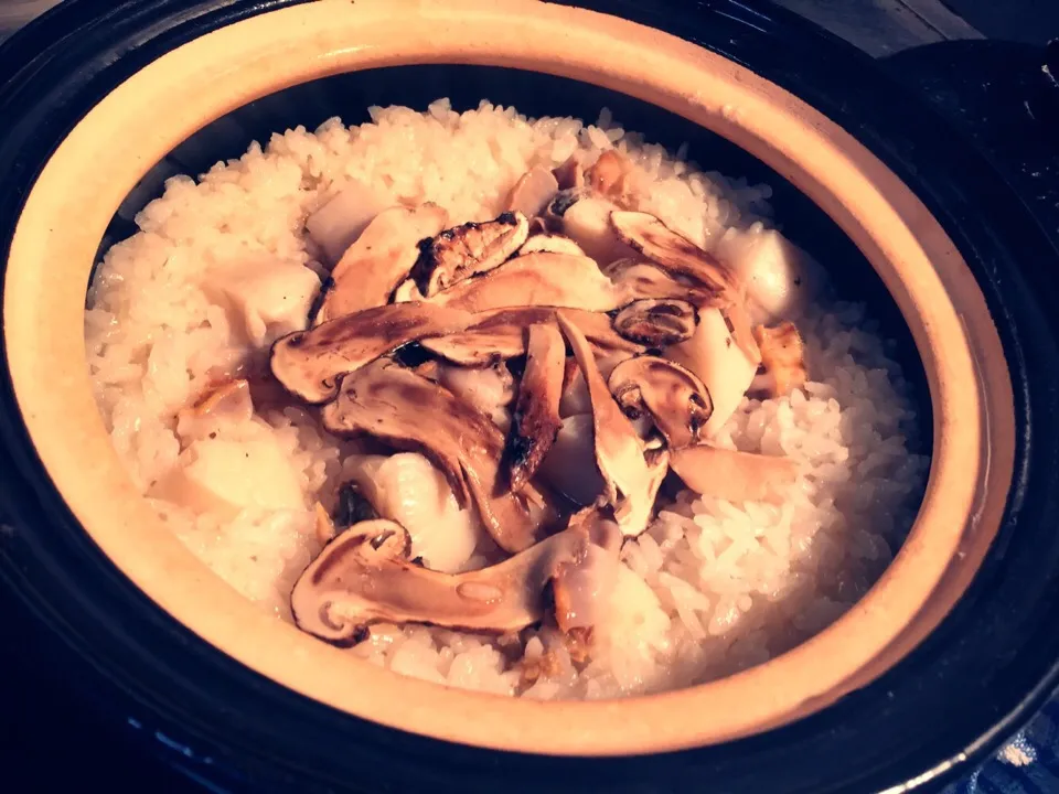 松茸帆立貝御飯|炊かれたいオトコ おこん 小栁津さん